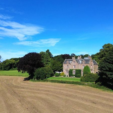 Chirnside Hall Hotel Buitenkant foto