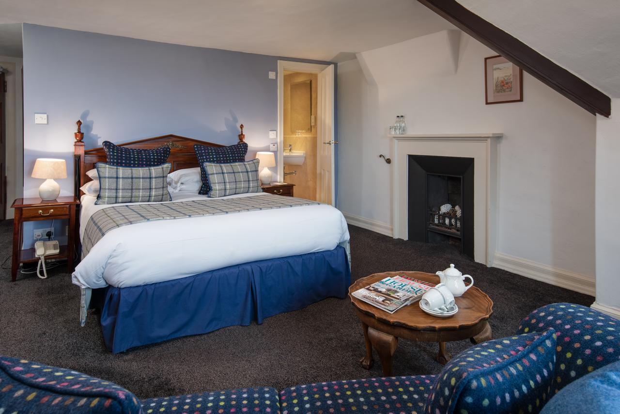 Chirnside Hall Hotel Buitenkant foto